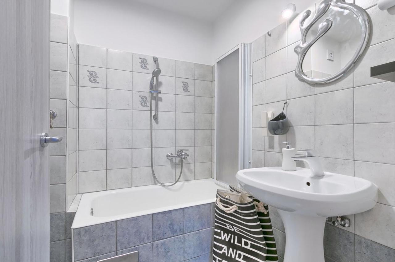 Modern Oasis Apartment Pula Exteriér fotografie