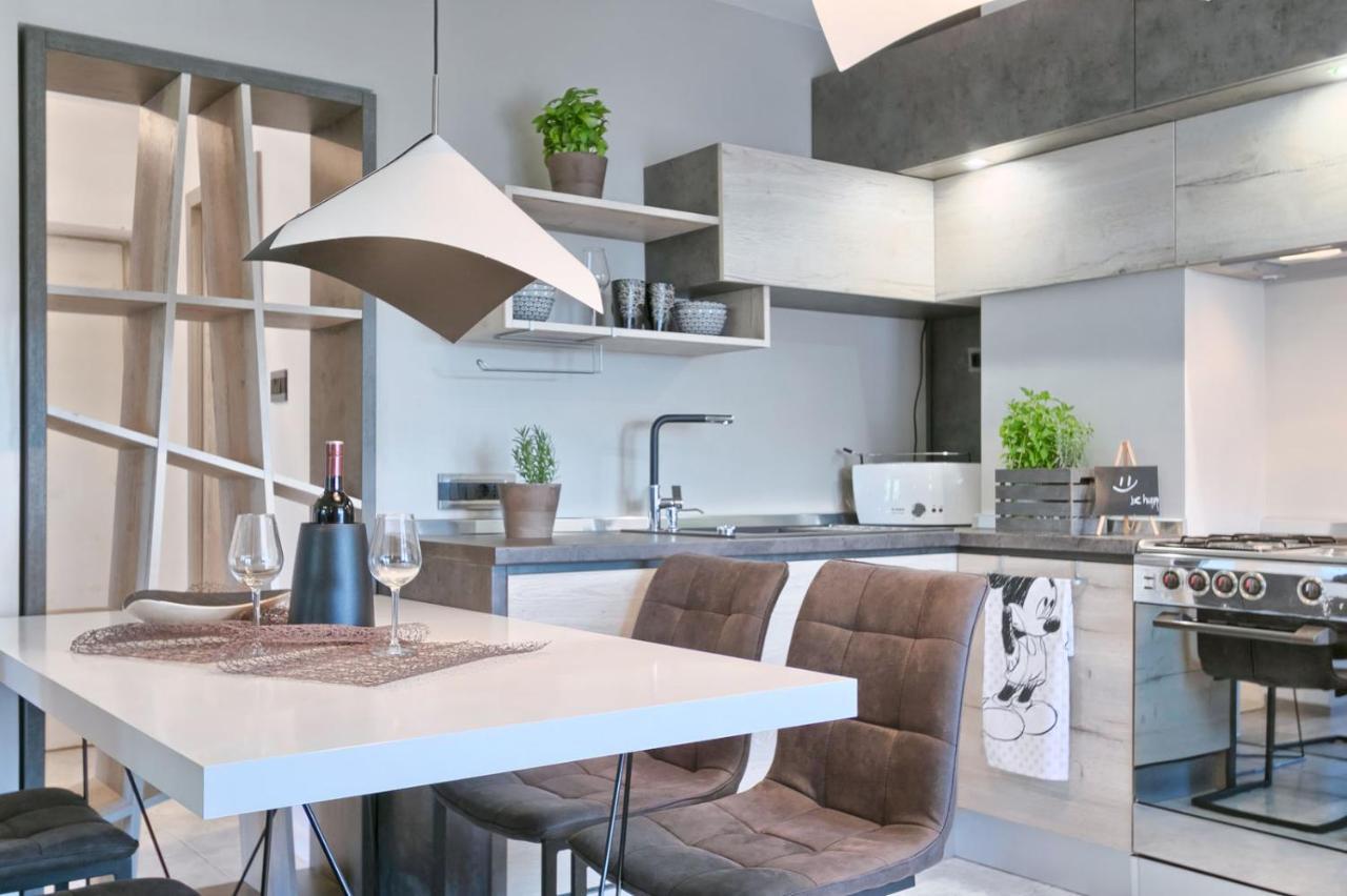 Modern Oasis Apartment Pula Exteriér fotografie