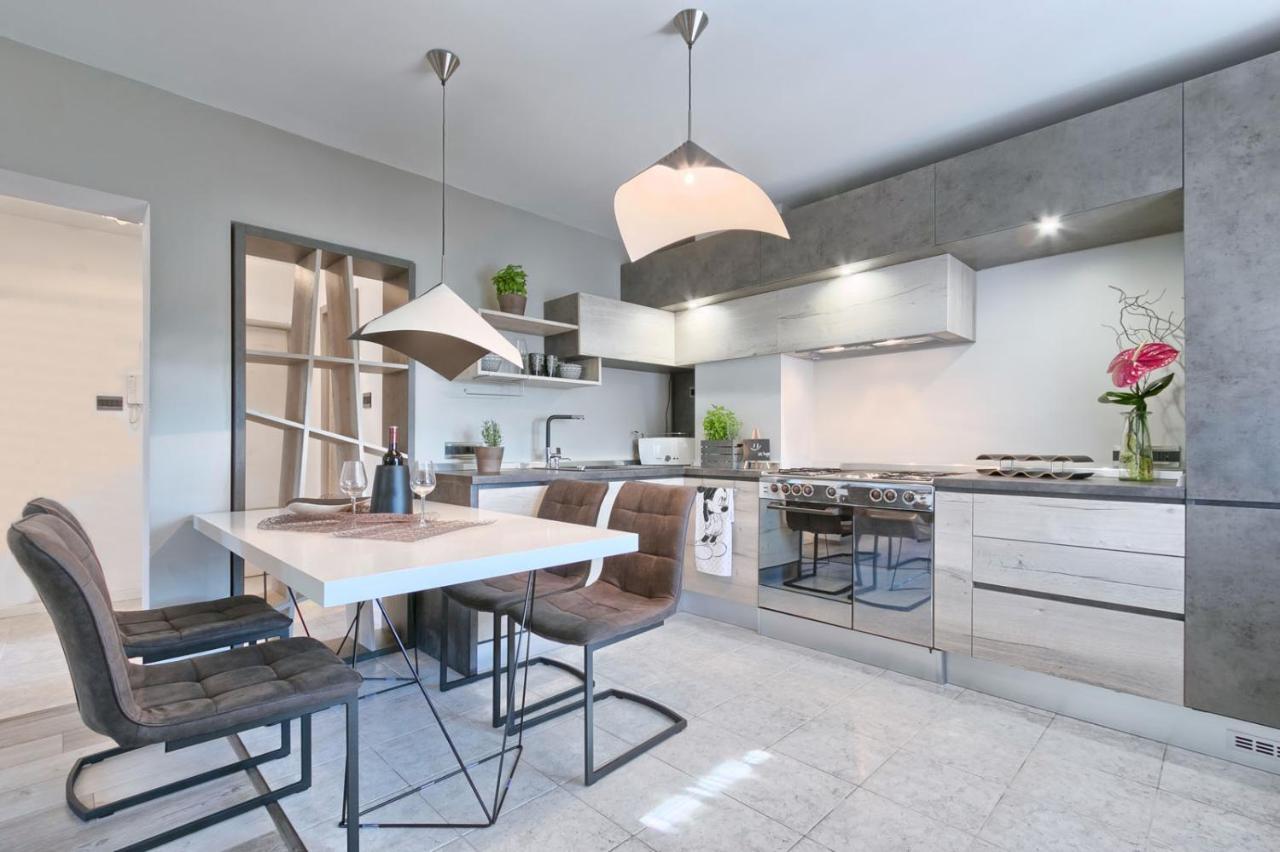 Modern Oasis Apartment Pula Exteriér fotografie